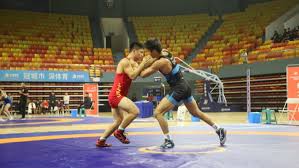 高亭宇背后 高亭宇背后